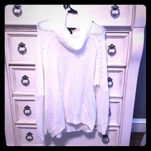BCBG Maxazria sweater size small